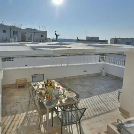Le Alcove Del Leopardi Ostuni