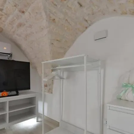 Le Alcove Del Leopardi